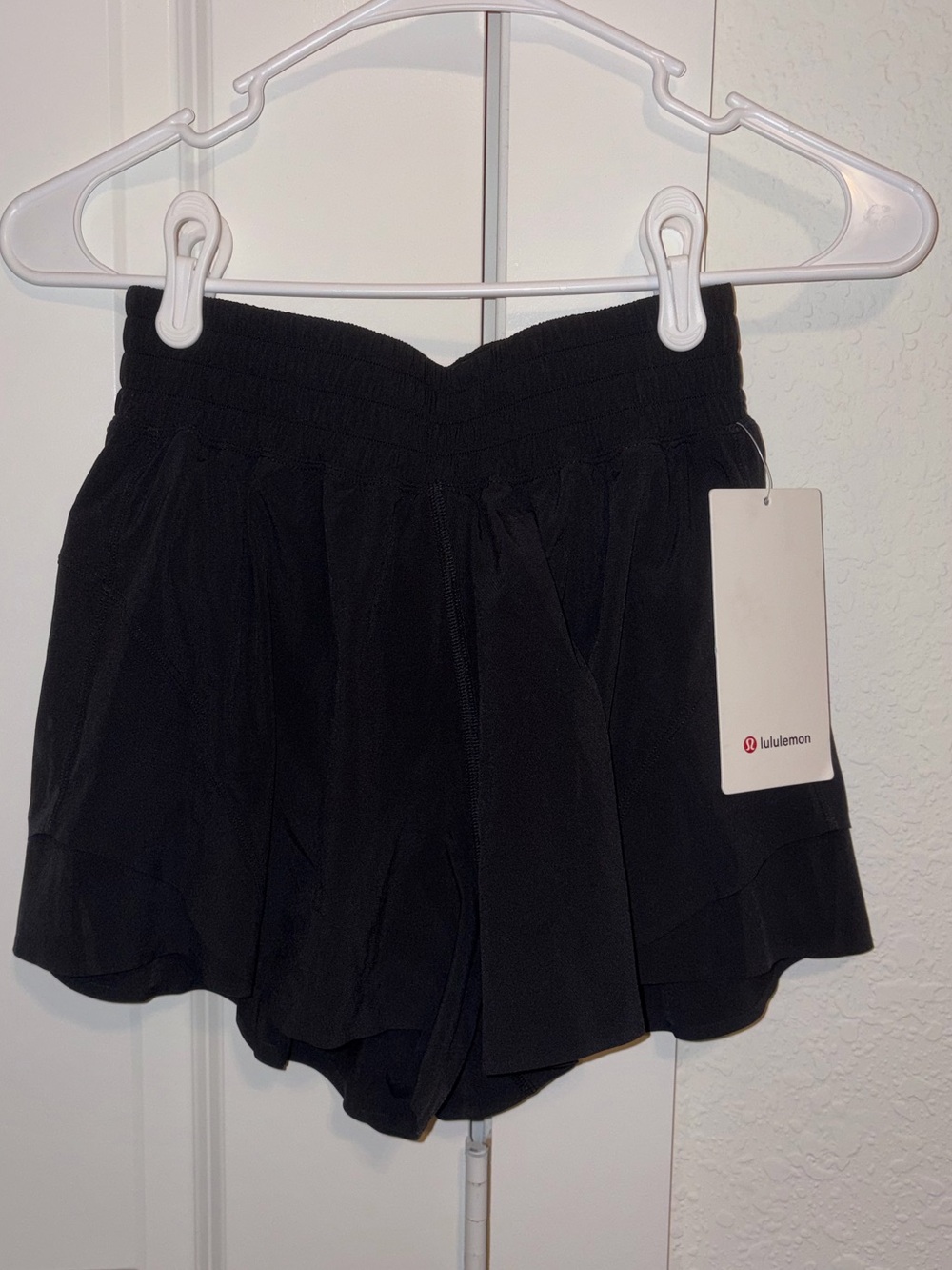 lululemon athletica Shake It Out High-Rise Run Short 2.5"